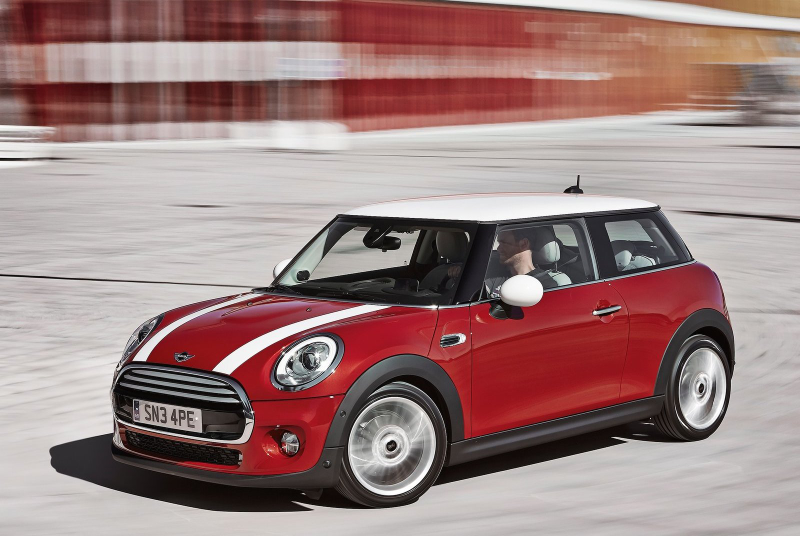 Illustration for article titled Ten Unexpectedly Great Cars For Tall People